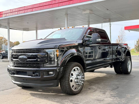 2019 Ford F-450 Super Duty Lariat