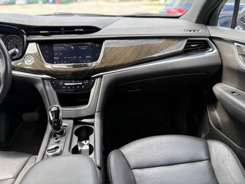 2022 Cadillac XT6 Premium Luxury