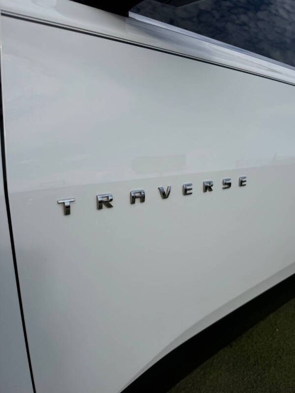 2020 Chevrolet Traverse LS