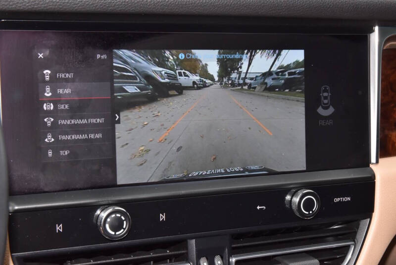 2023 Porsche Macan S