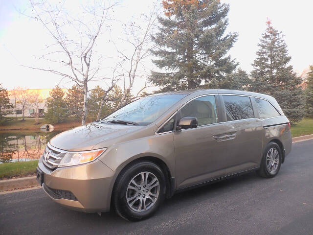 2011 Honda Odyssey for sale at Genuine Motors in Schaumburg, IL