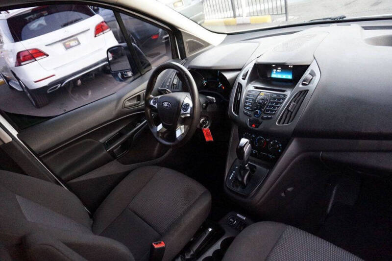 2017 Ford Transit Connect XL