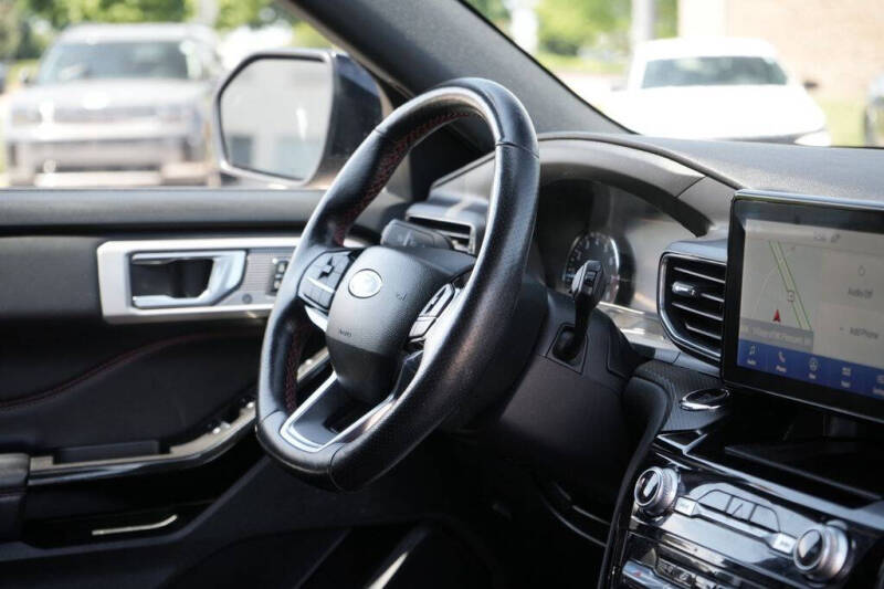 2023 Ford Explorer ST-Line