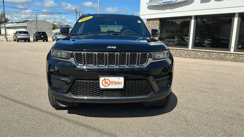 2025 Jeep Grand Cherokee Laredo X