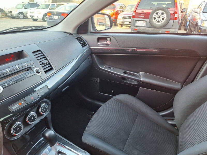 2012 Mitsubishi Lancer Sportback GT