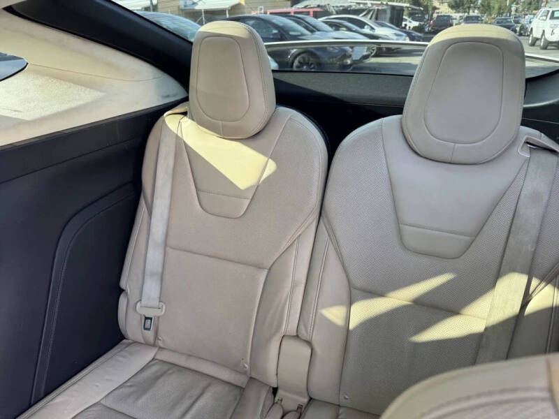 2016 Tesla Model X 75D