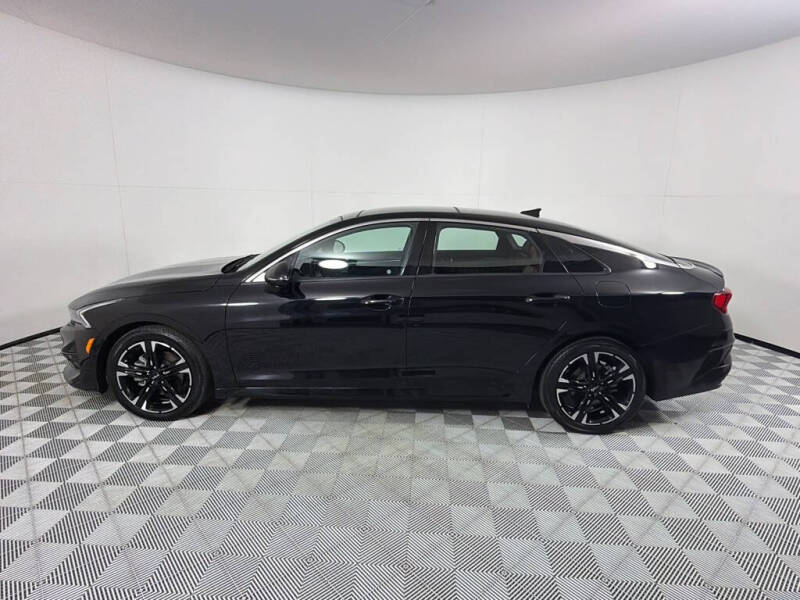 2022 Kia K5