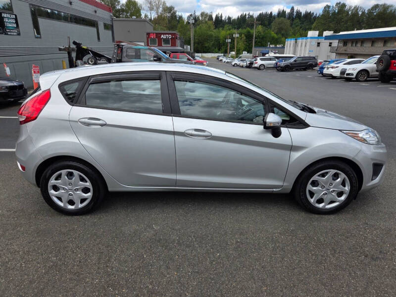2013 Ford Fiesta SE