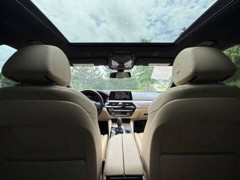 2017 BMW 5 Series 540i