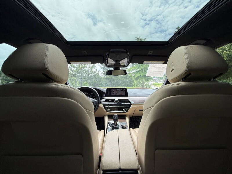 2017 BMW 5 Series 540i