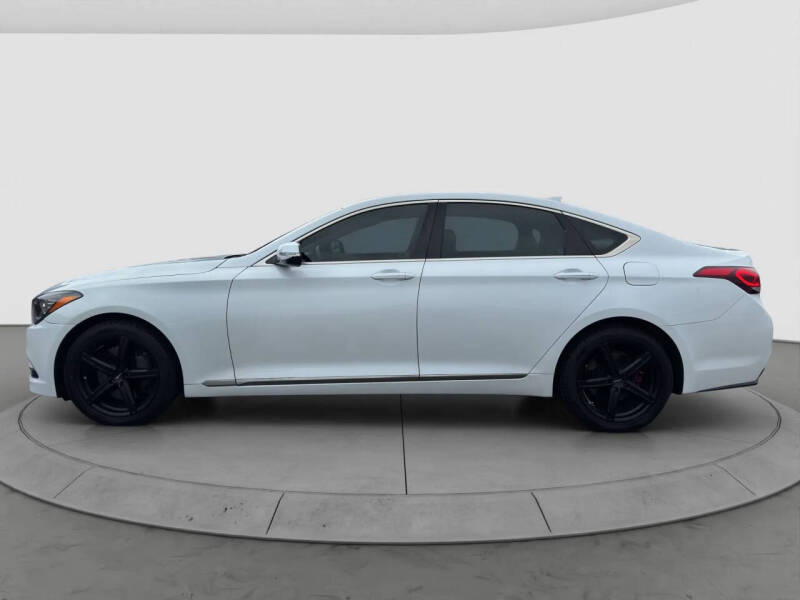 2017 Genesis G80