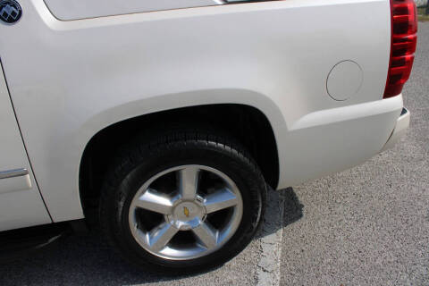 2013 Chevrolet Avalanche LTZ Black Diamond