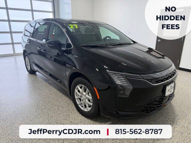 2027 Chrysler Pacifica Select