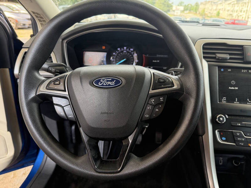 2018 Ford Fusion SE