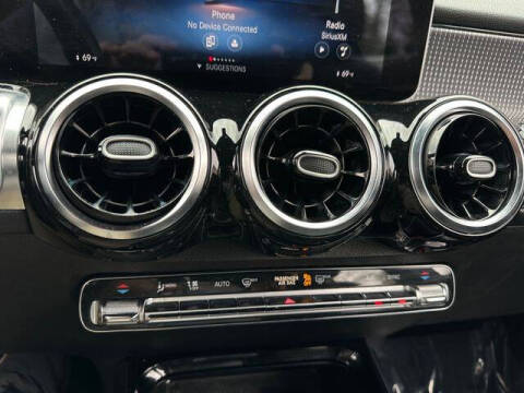 2020 Mercedes-Benz GLB GLB 250 4MATIC