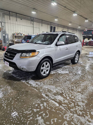 2009 Hyundai Santa Fe for sale at WESTSIDE GARAGE LLC in Keokuk IA