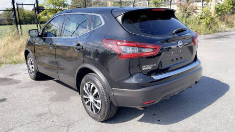 2020 Nissan Rogue Sport S