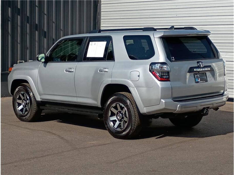 2024 Toyota 4Runner TRD Off-Road