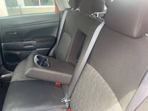 2024 Mitsubishi Outlander Sport