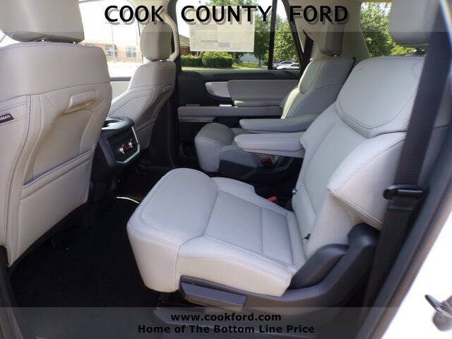 2027 Ford Expedition MAX Active