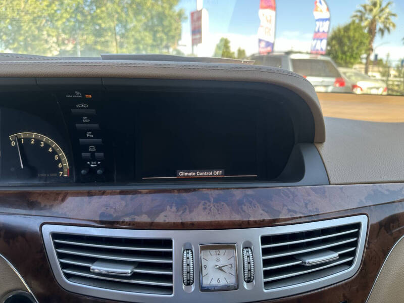 2009 Mercedes-Benz S-Class S 550