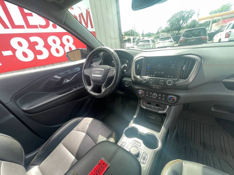 2024 GMC Terrain AT4