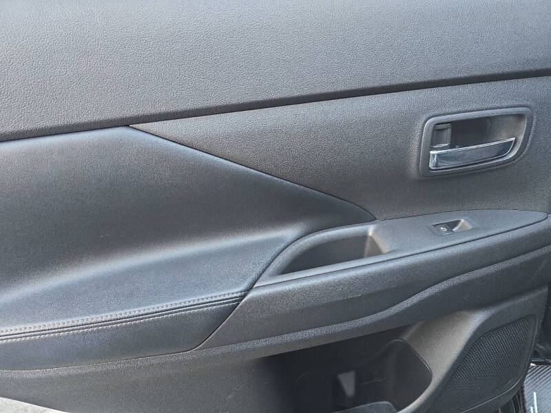 2019 Mitsubishi Outlander SE