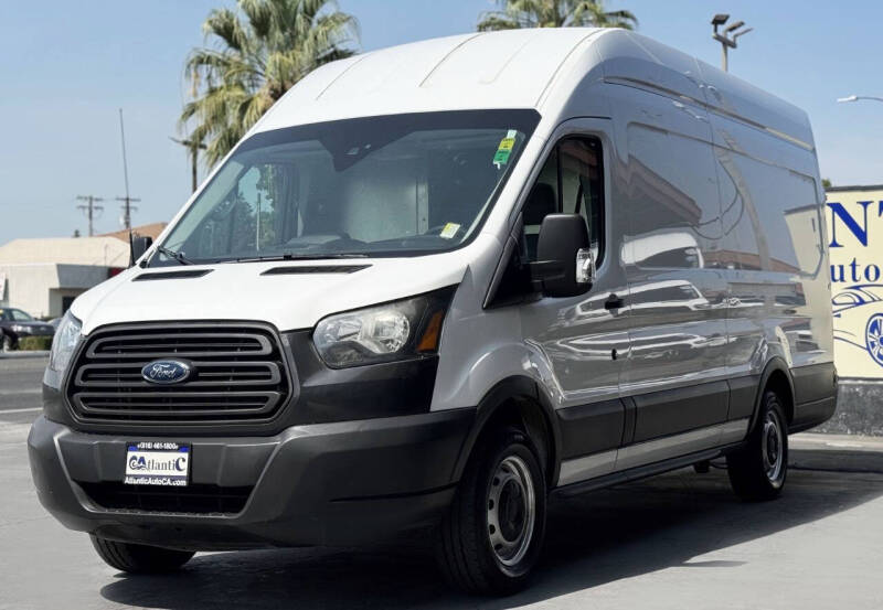 2018 Ford Transit Van Base's photo