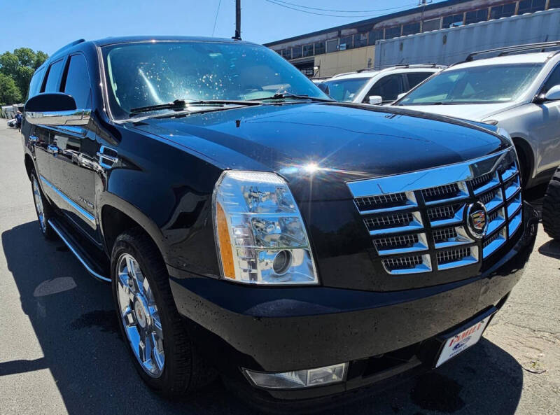 2013 Cadillac Escalade Luxury