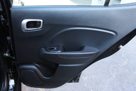 2022 Hyundai Venue SE