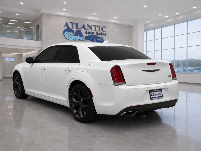 2021 Chrysler 300 S V6