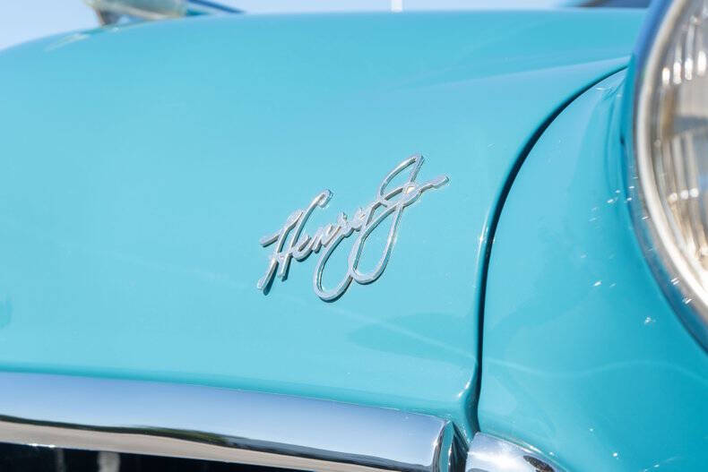 1951 Kaiser Henry-J Coupe