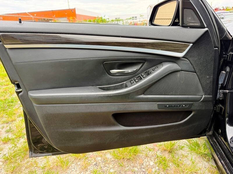 2015 BMW 5 Series 535i