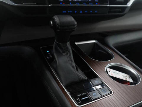 2022 Toyota Sienna LE 8-Passenger