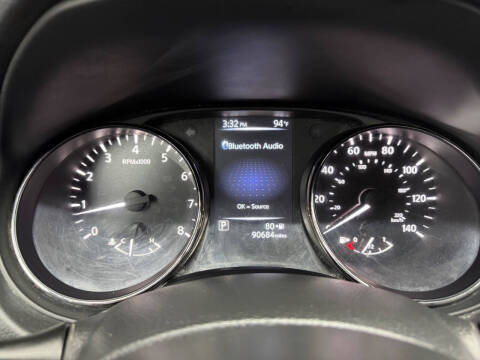 2017 Nissan Rogue SL