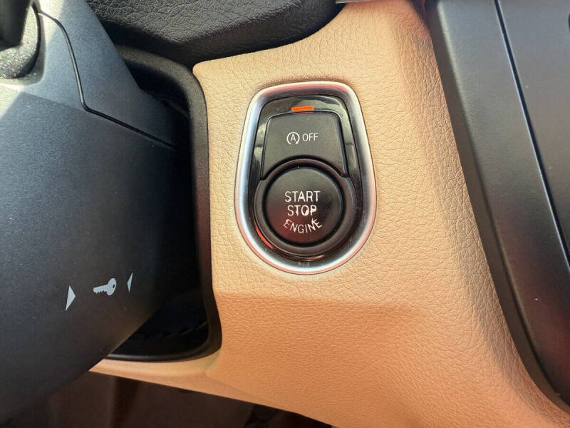 2015 BMW 3 Series 328i