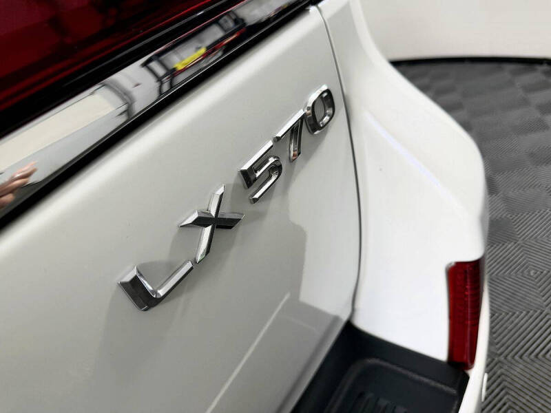 2009 Lexus LX 570