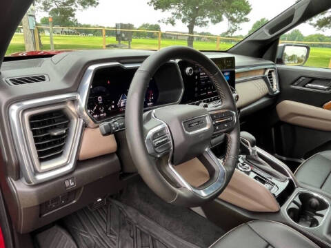 2025 GMC Canyon Denali