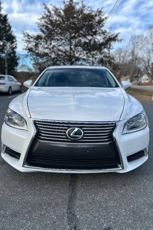 2013 Lexus LS 460