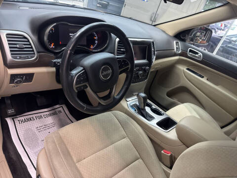 2018 Jeep Grand Cherokee Laredo