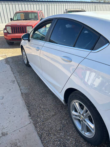 2017 Chevrolet Cruze LT Manual