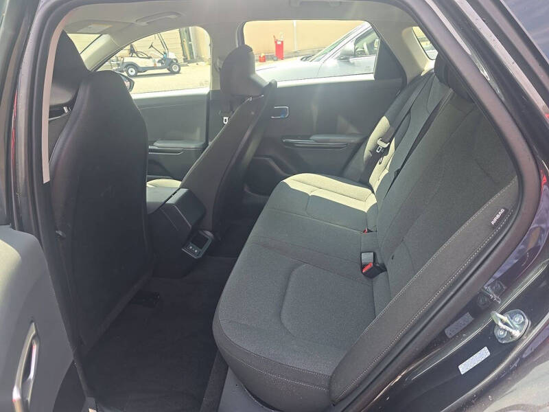 2025 Kia K4 LX
