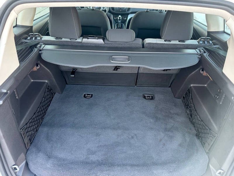 2016 Ford C-MAX Hybrid SE