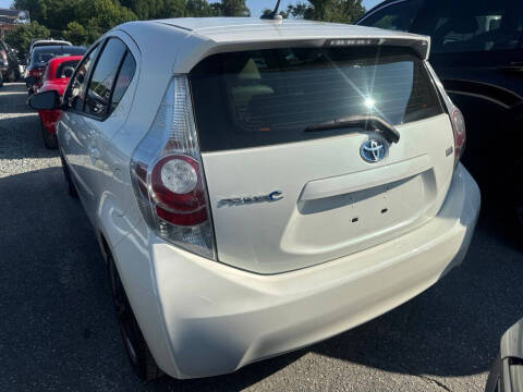 2013 Toyota Prius c Four