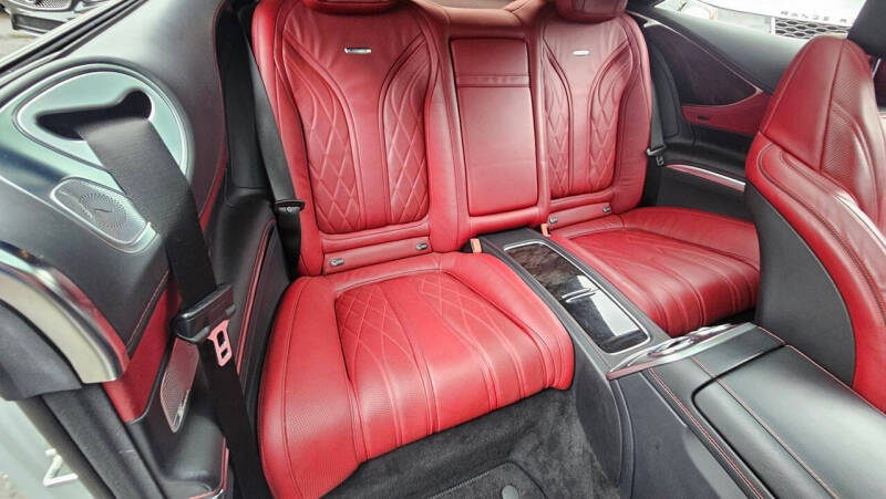 2016 Mercedes-Benz S-Class AMG S 63