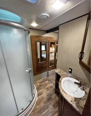 2017 Grand Design Reflection  323BHS