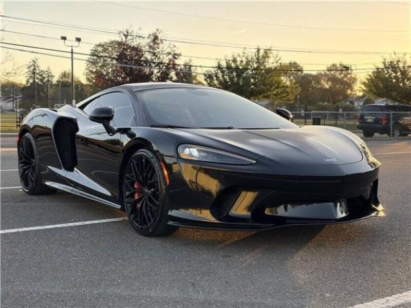 2023 McLaren GT