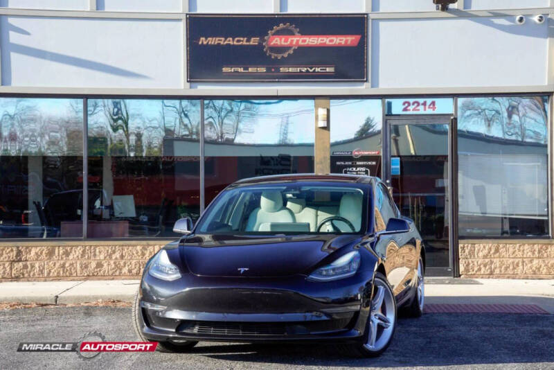2018 Tesla Model 3 Performance