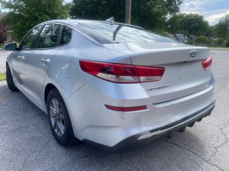 2020 Kia Optima LX