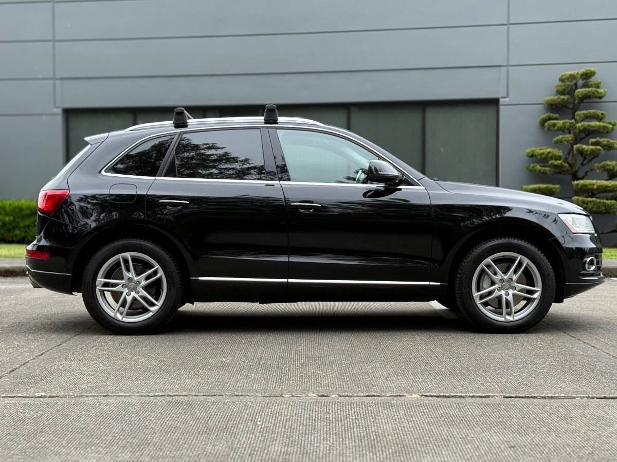 Black 2015 Audi Q5 3.0 quattro TDI Premium Plus AWD 3.0 quattro TDI Premium Plus 4dr SUV 2
